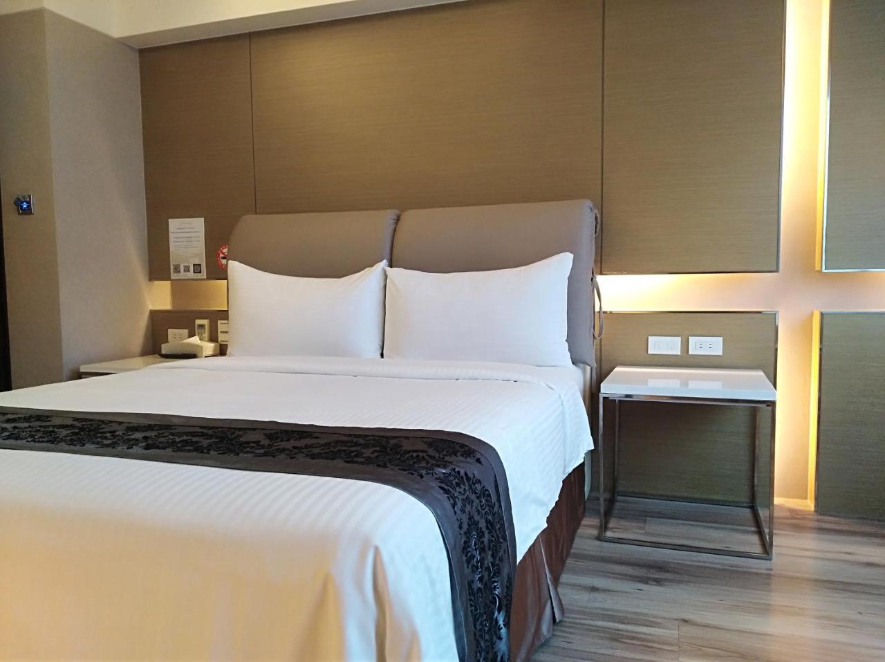 Open Room Hotel Tamsui Exterior photo