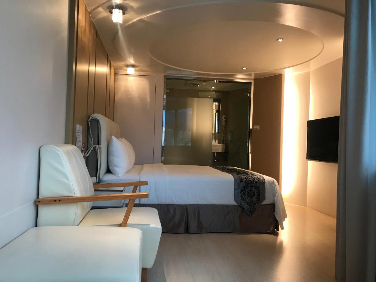Open Room Hotel Tamsui Exterior photo